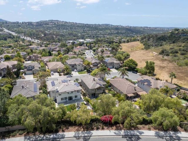 3212 Rancho Companero, Carlsbad, CA 92009