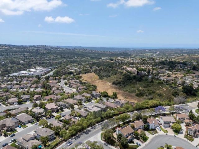 3212 Rancho Companero, Carlsbad, CA 92009