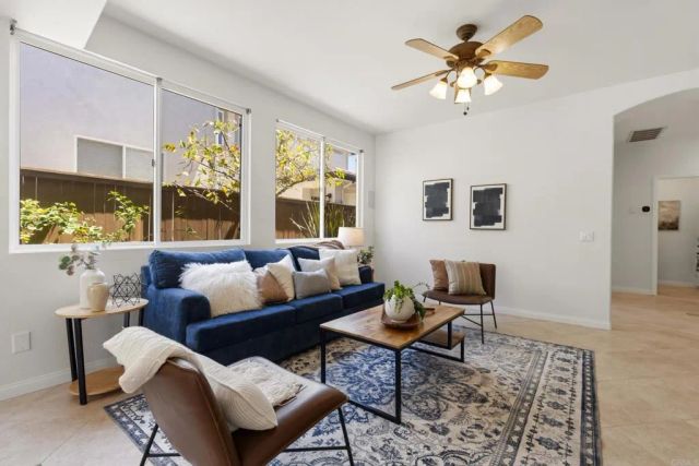 3212 Rancho Companero, Carlsbad, CA 92009