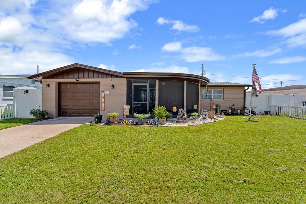 2152 ARCADIA ROAD, Holiday, FL 34690