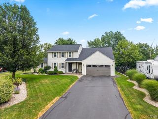 8526 Dory Course, Cicero, NY 13039