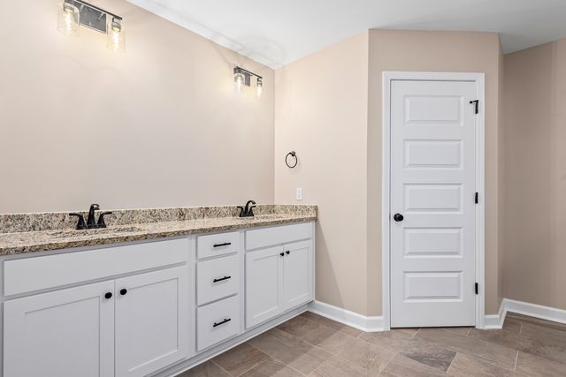 530 N Azalea Street, Geneva, AL 36340