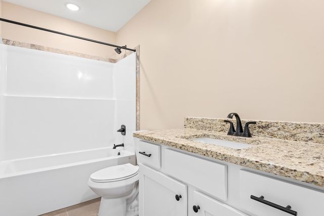 530 N Azalea Street, Geneva, AL 36340