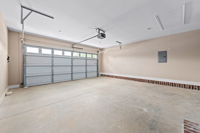 530 N Azalea Street, Geneva, AL 36340