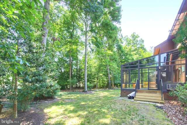 6181 WOODED RUN DR, Columbia, MD 21044