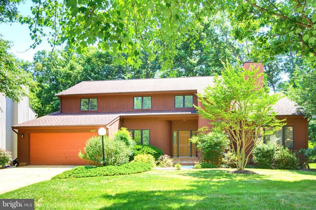 6181 WOODED RUN DR, Columbia, MD 21044