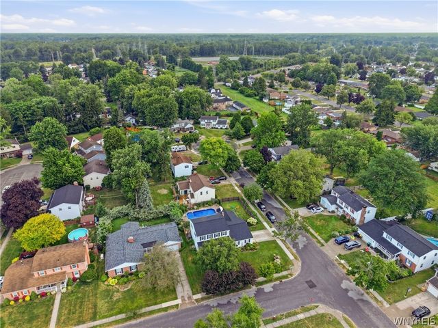 53 Willowgrove East, Tonawanda, NY 14150