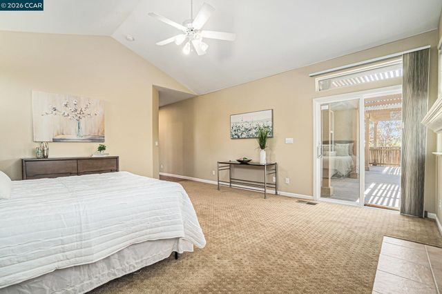 121 St Nazaire Ct, Martinez, CA 94553