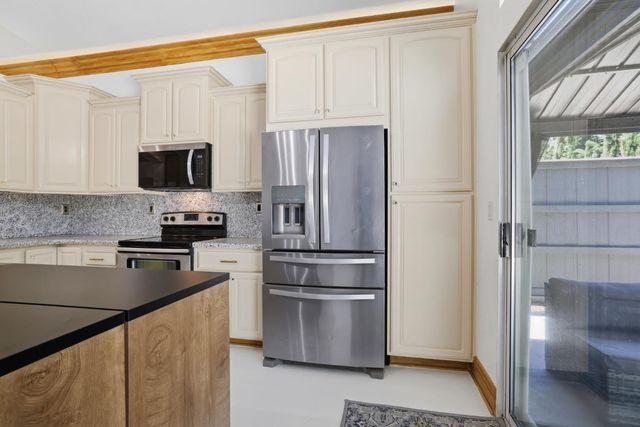 4763 Morgan Oak Ct, Antelope, CA 95843