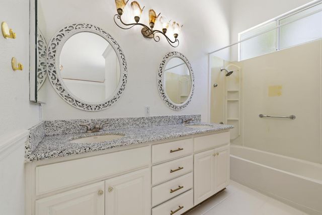 4763 Morgan Oak Ct, Antelope, CA 95843