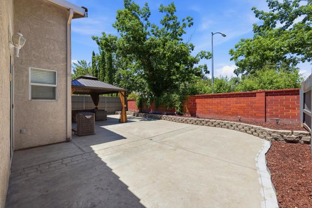 4763 Morgan Oak Ct, Antelope, CA 95843