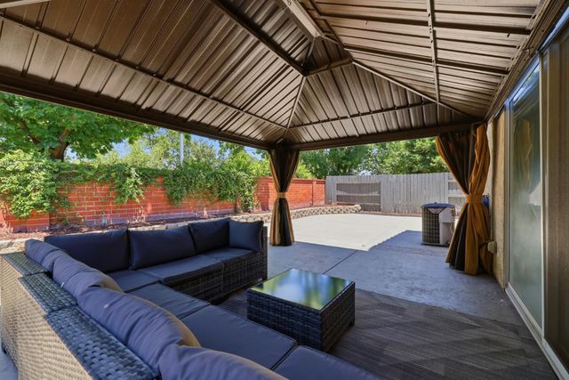 4763 Morgan Oak Ct, Antelope, CA 95843
