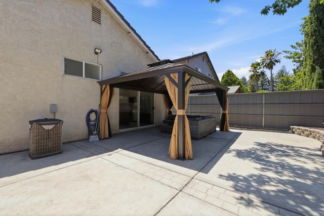 4763 Morgan Oak Ct, Antelope, CA 95843