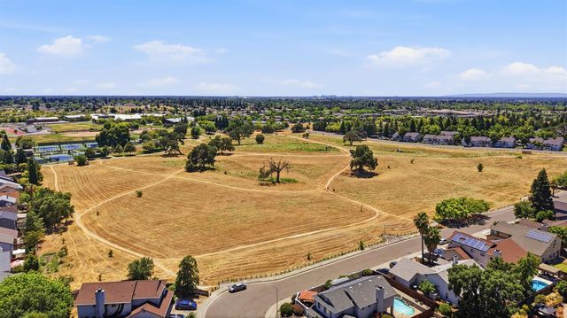 4763 Morgan Oak Ct, Antelope, CA 95843