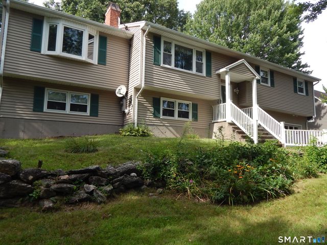 16 Frankie Lane, Plymouth, CT 06786