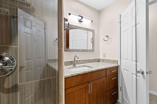 2630 Gwendolyn LN A, Austin, TX 78748