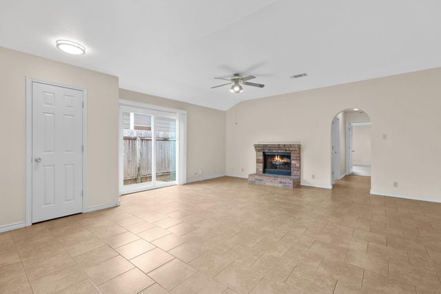 2630 Gwendolyn LN A, Austin, TX 78748