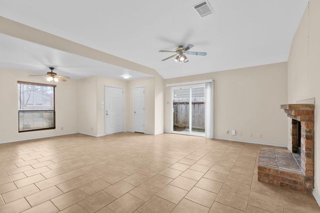 2630 Gwendolyn LN A, Austin, TX 78748