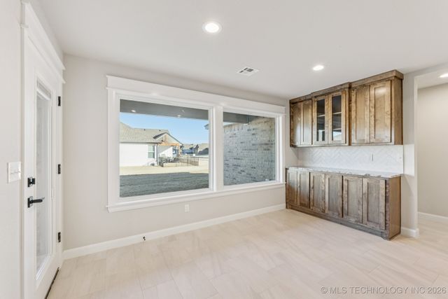 23277 E 107th Street S, Broken Arrow, OK 74014