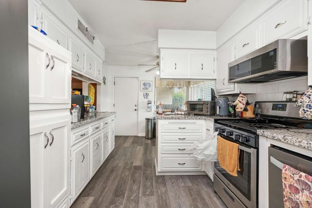 517 New Stine Road, Bakersfield, CA 93309