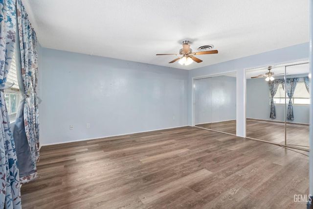 517 New Stine Road, Bakersfield, CA 93309