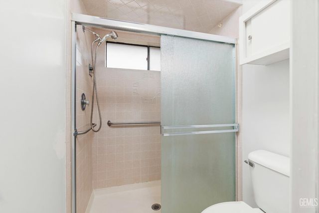 517 New Stine Road, Bakersfield, CA 93309