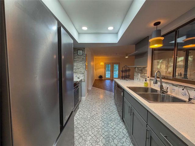 6242 NW 105TH AVENUE, Alachua, FL 32615