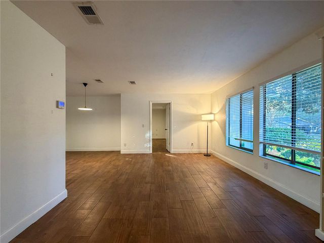 6242 NW 105TH AVENUE, Alachua, FL 32615