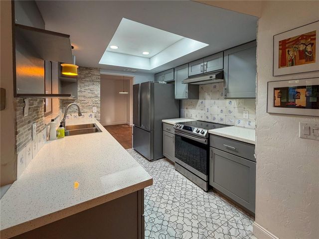 6242 NW 105TH AVENUE, Alachua, FL 32615