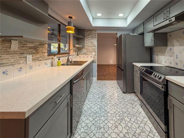 6242 NW 105TH AVENUE, Alachua, FL 32615