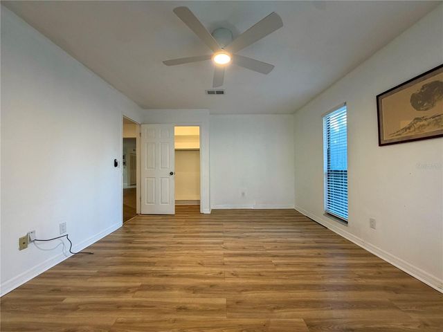 6242 NW 105TH AVENUE, Alachua, FL 32615