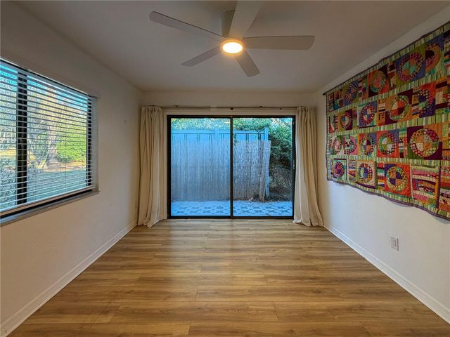 6242 NW 105TH AVENUE, Alachua, FL 32615