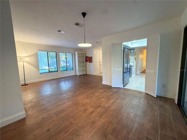 6242 NW 105TH AVENUE, Alachua, FL 32615