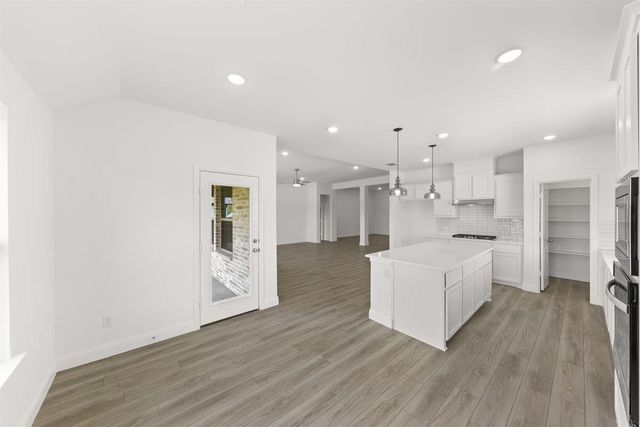 801 Trinity Street, Van Alstyne, TX 75495