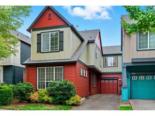 918 Se MARINETTE Ave, Hillsboro, OR 97123