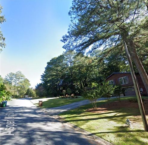 3207 Aspen Circle, Snellville, GA 30078