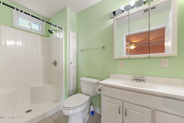 2222 Mole Drive, Bay Saint Louis, MS 39520