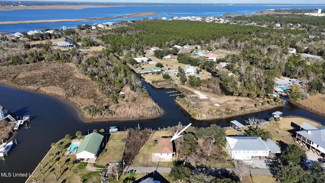 2222 Mole Drive, Bay Saint Louis, MS 39520