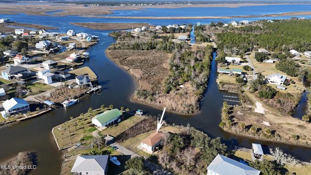 2222 Mole Drive, Bay Saint Louis, MS 39520