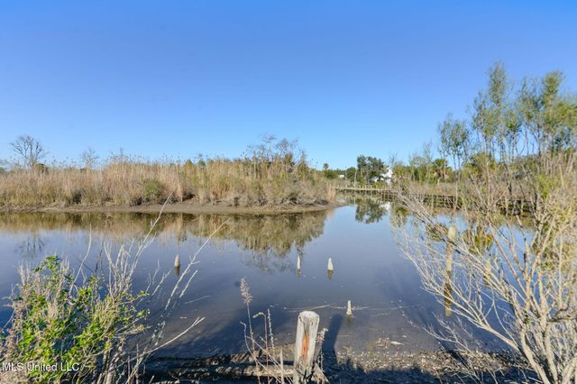 2222 Mole Drive, Bay Saint Louis, MS 39520