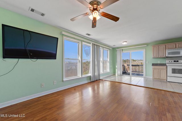 2222 Mole Drive, Bay Saint Louis, MS 39520