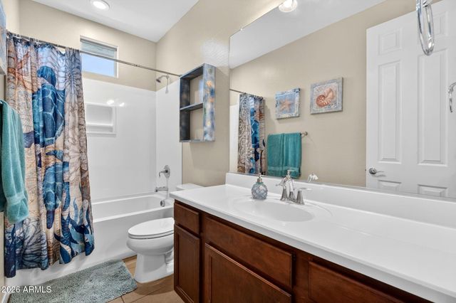 3705 E PERKINSVILLE Street, Gilbert, AZ 85295