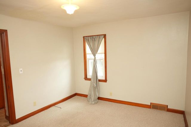 8209 W Burleigh STREET, Milwaukee, WI 53222