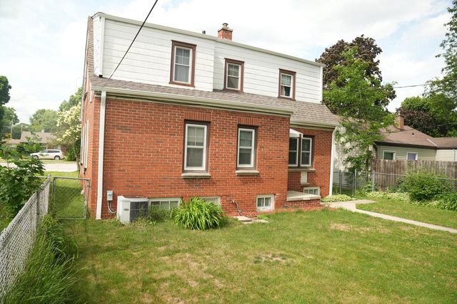 8209 W Burleigh STREET, Milwaukee, WI 53222
