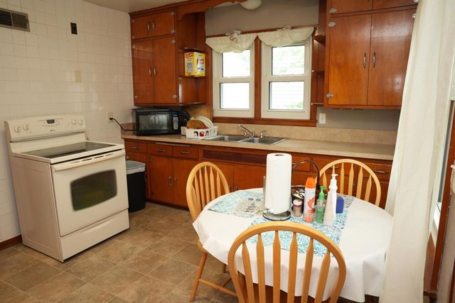 8209 W Burleigh STREET, Milwaukee, WI 53222