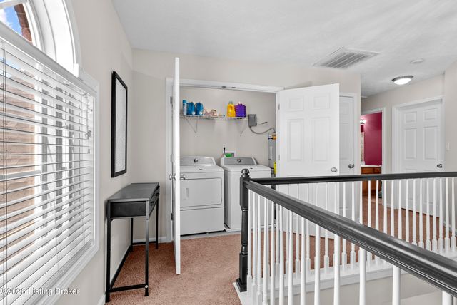 8813 Eli Dr, Louisville, KY 40291