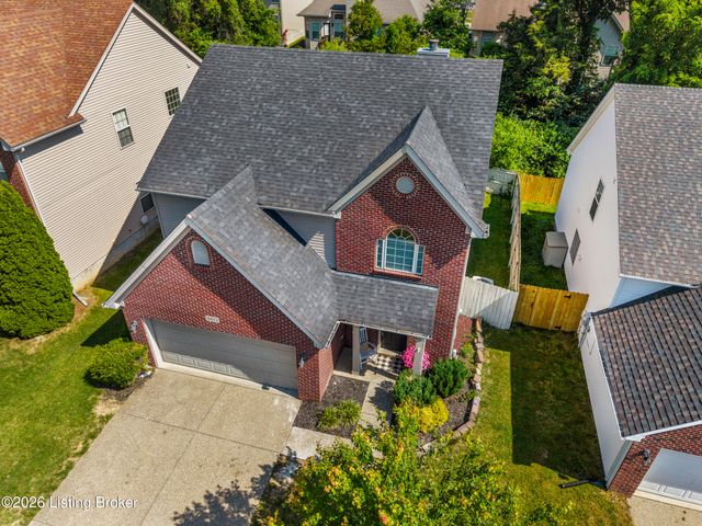 8813 Eli Dr, Louisville, KY 40291