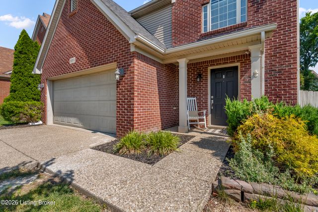 8813 Eli Dr, Louisville, KY 40291