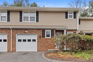 5 Davenport Road 5, West Hartford, CT 06110