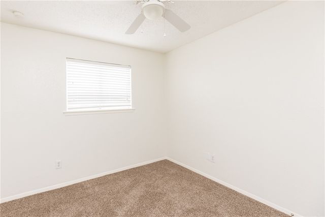 5133 Middlecoff B, Corpus Christi, TX 78413